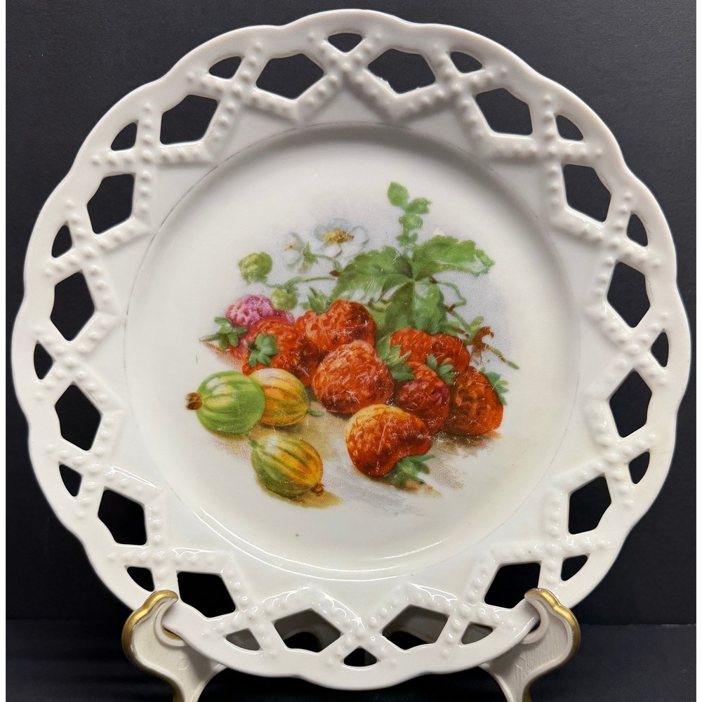 Antique German Reticulated Porcelain Plate Hand Painted StrawberriesGooseberries - Picture 3 of 10
